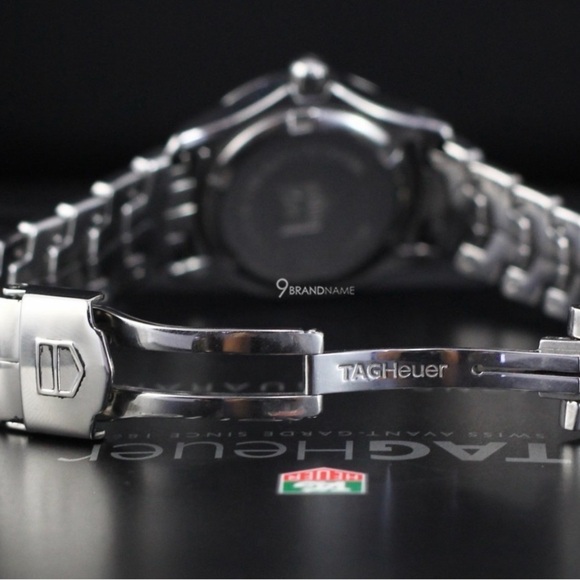 Pink Mother of Pearl Tag Heuer with Eleven Diamonds main image 6